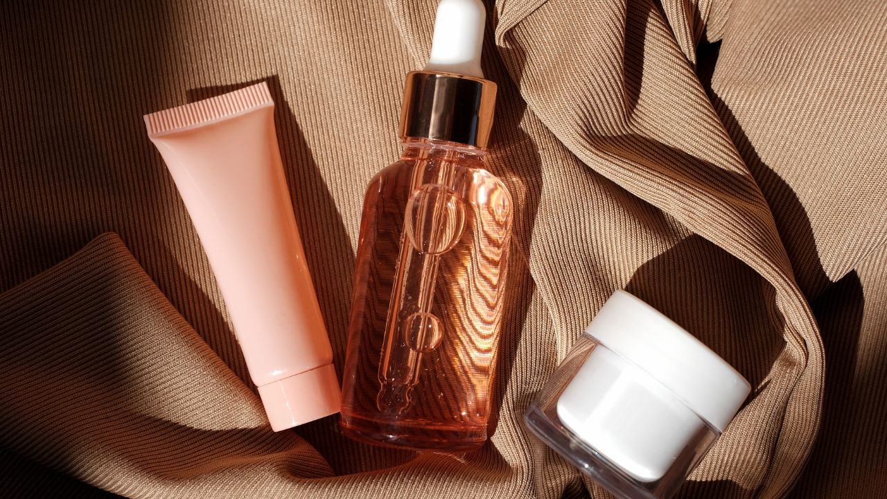 What Part Does Packaging Play in Preserving Hair Care Formulas?