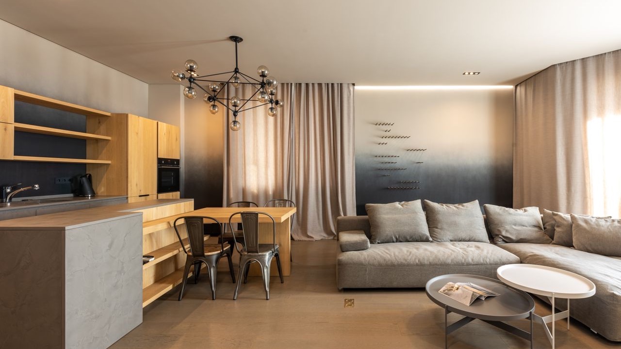 The Regional Differences Between Cabinet Manufacturers — and Which Markets Each Type Serves Best